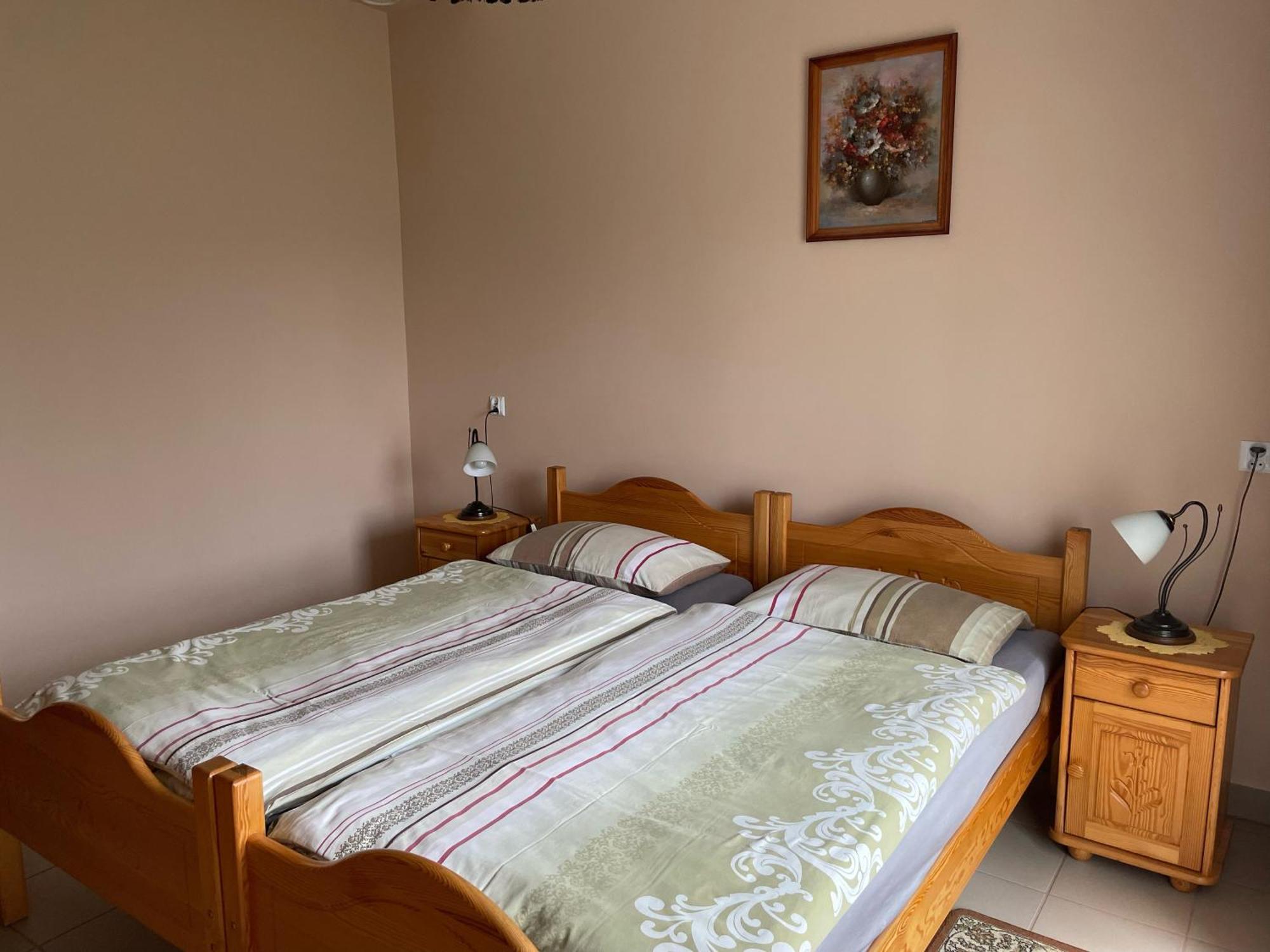 Jurajka Hotel Zarki Ngoại thất bức ảnh